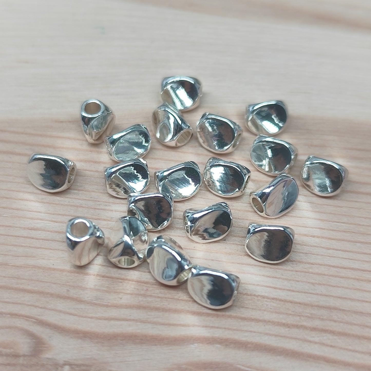 Perle en métal argenté – lot de 20