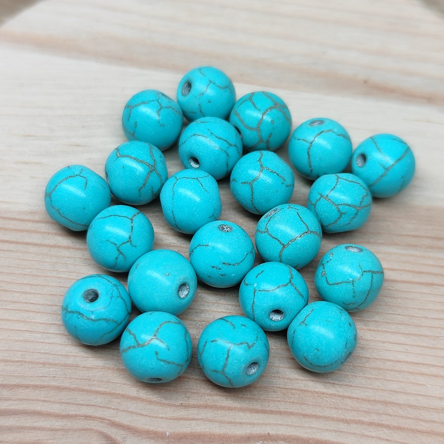 Howlite bleue – perles naturelles teintées 8 mm – lot de 20
