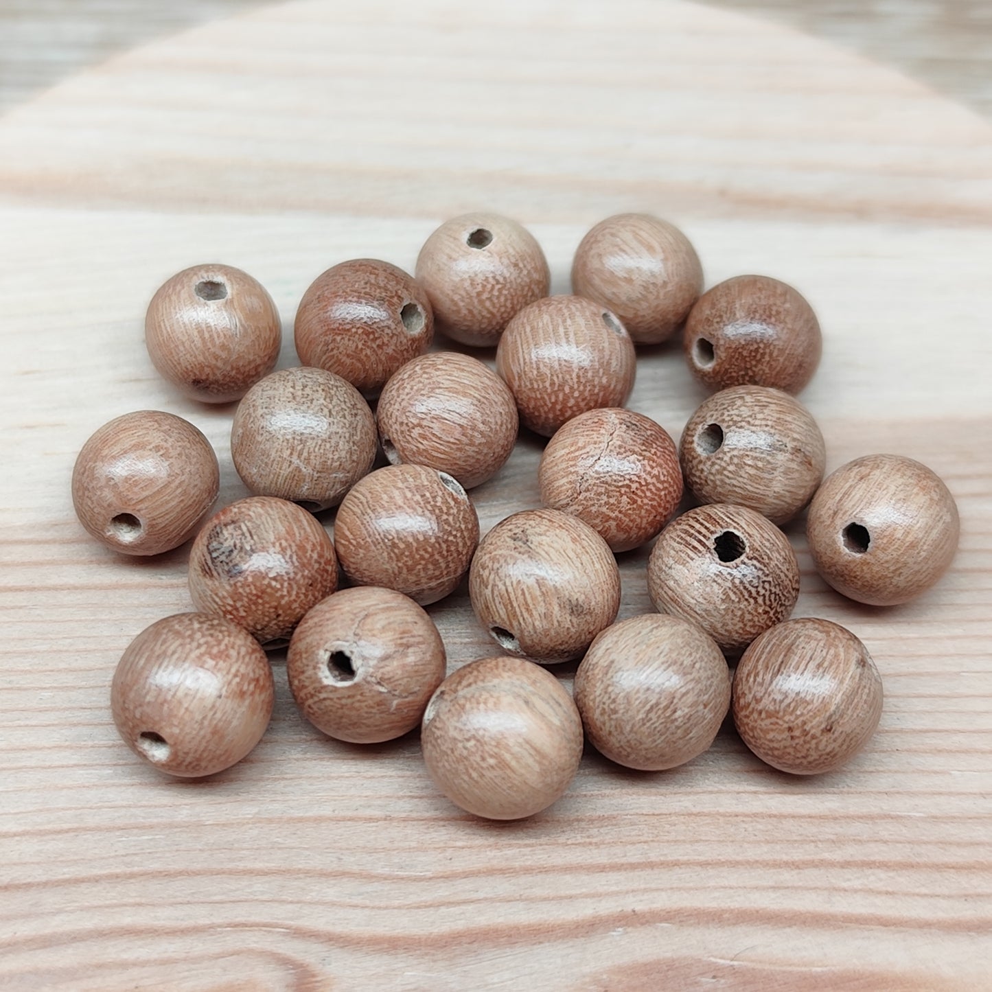 Perles de bois – perles naturelles 8 mm – lot de 20