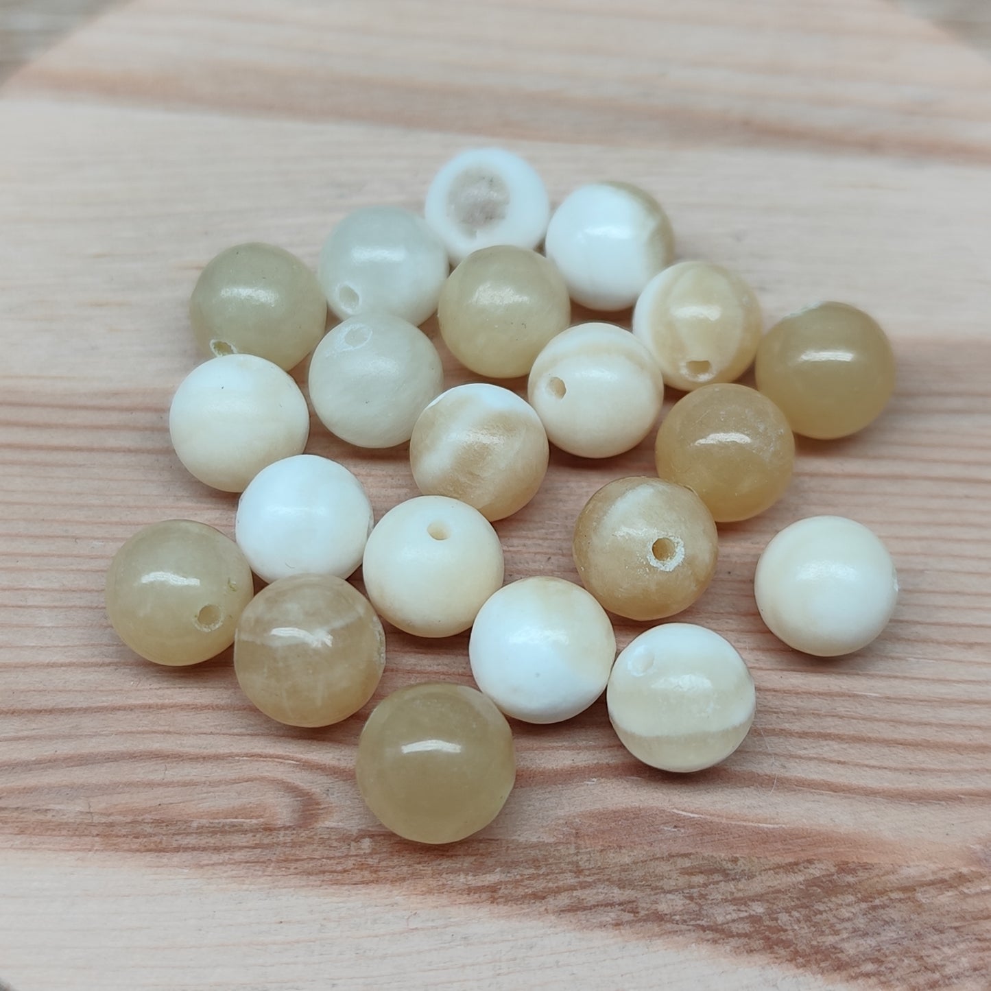 Calcite jaune miel – perles naturelles 8,5 mm – lot de 20