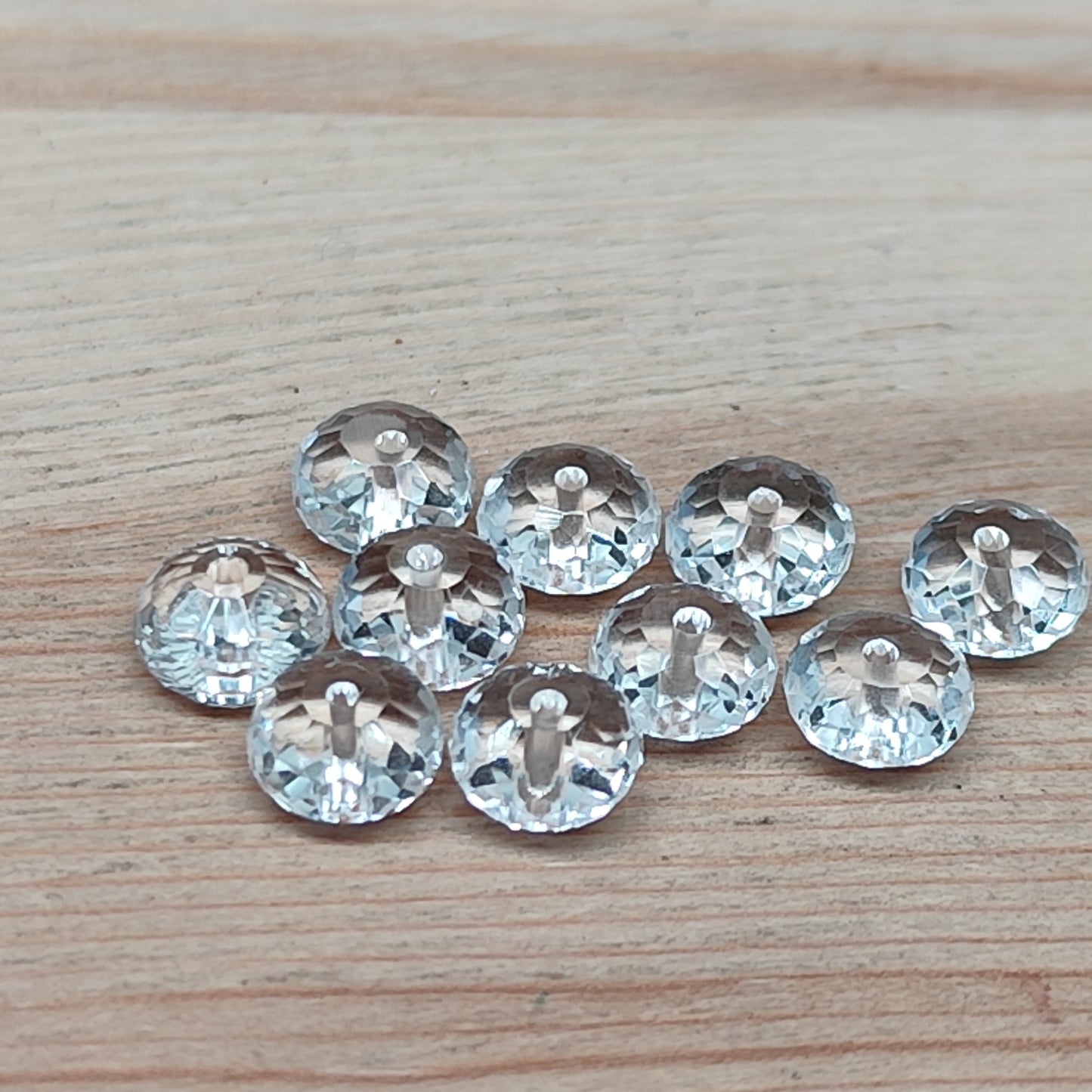 Quartz cristal de roche donut facetté – perles naturelles 6 mm – lot de 10