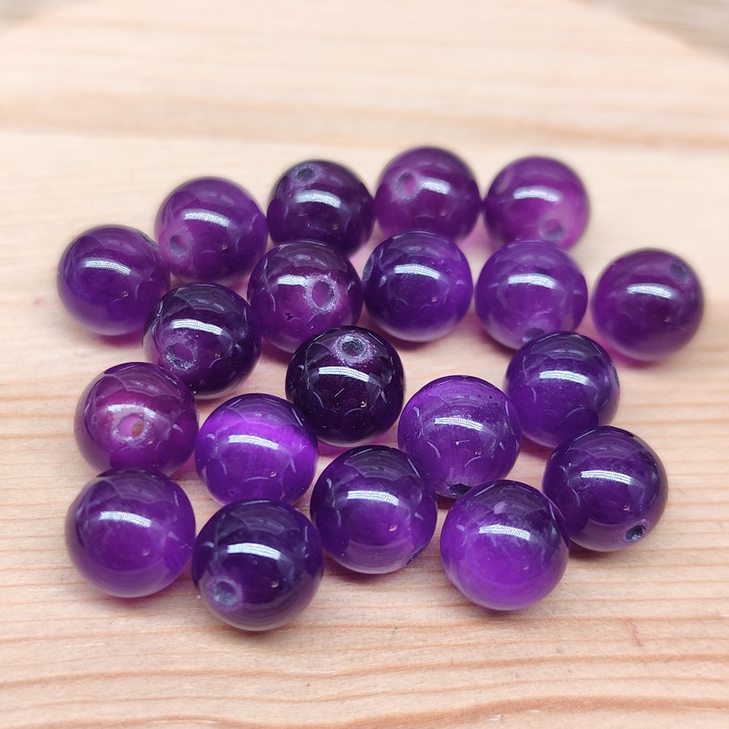 Perle œil de chat violet – perles synthétiques 8 mm – lot de 20