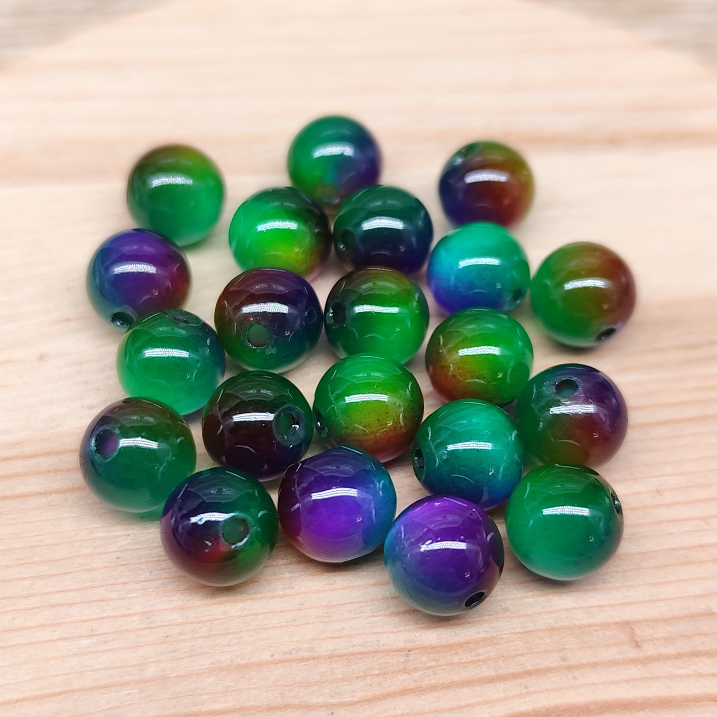 Perle œil de chat vert aura – perles synthétiques 8 mm – lot de 20