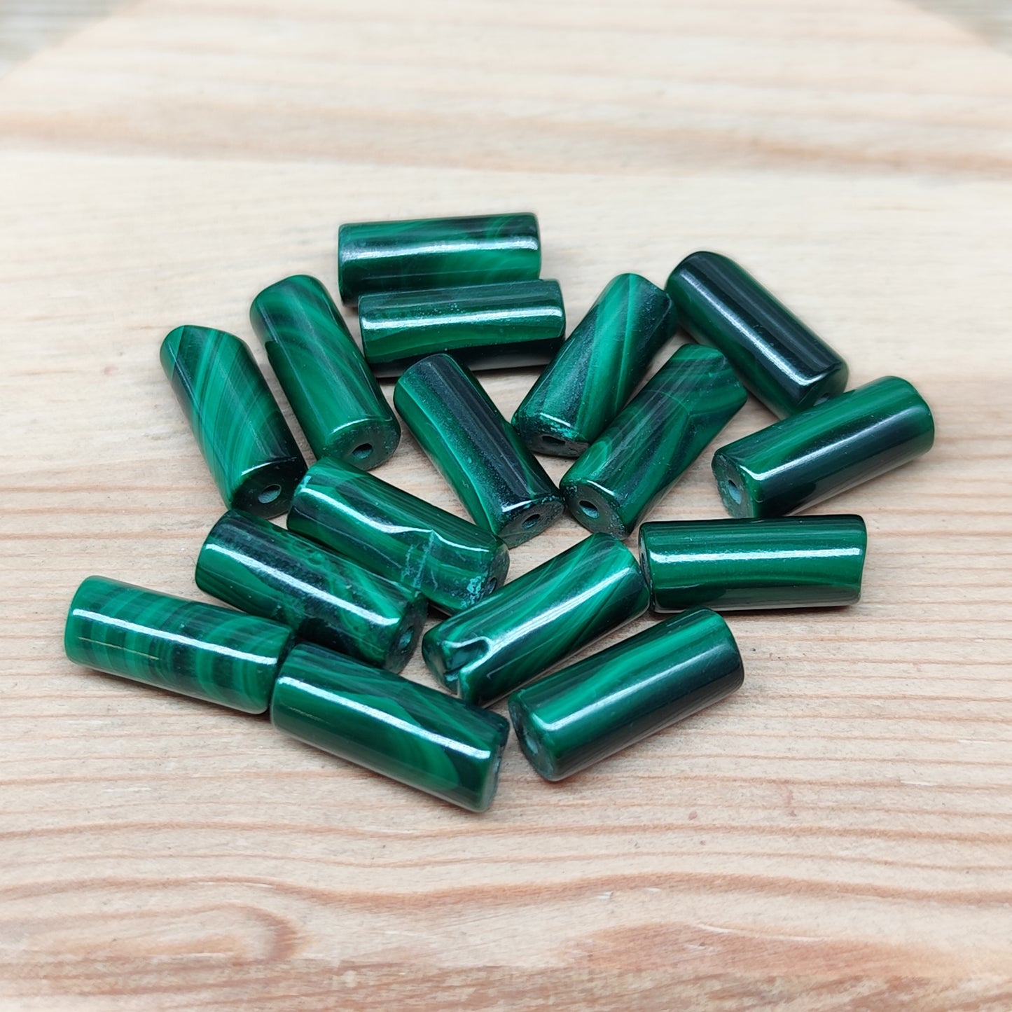 Malachite cylindre – perles naturelles 5 mm – lot de 15