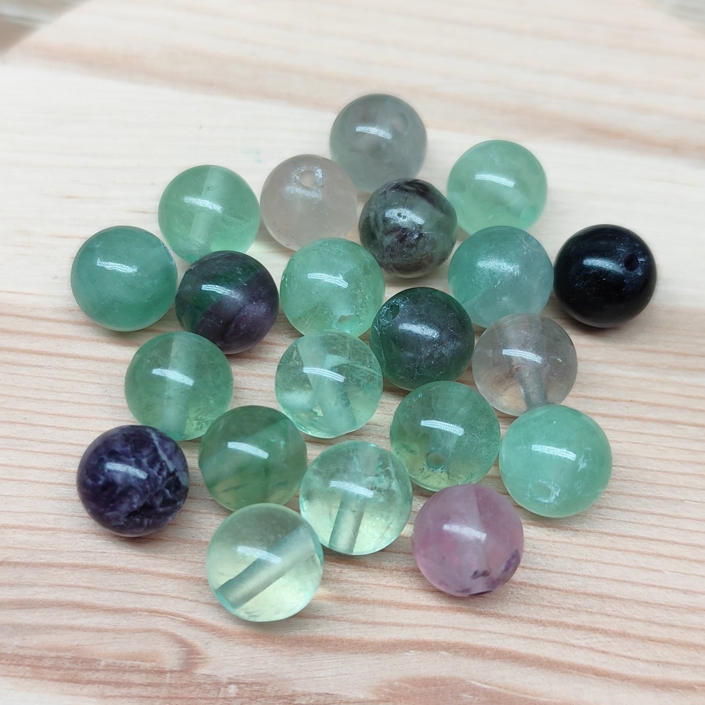 Fluorite – perles naturelles 8 mm – lot de 20
