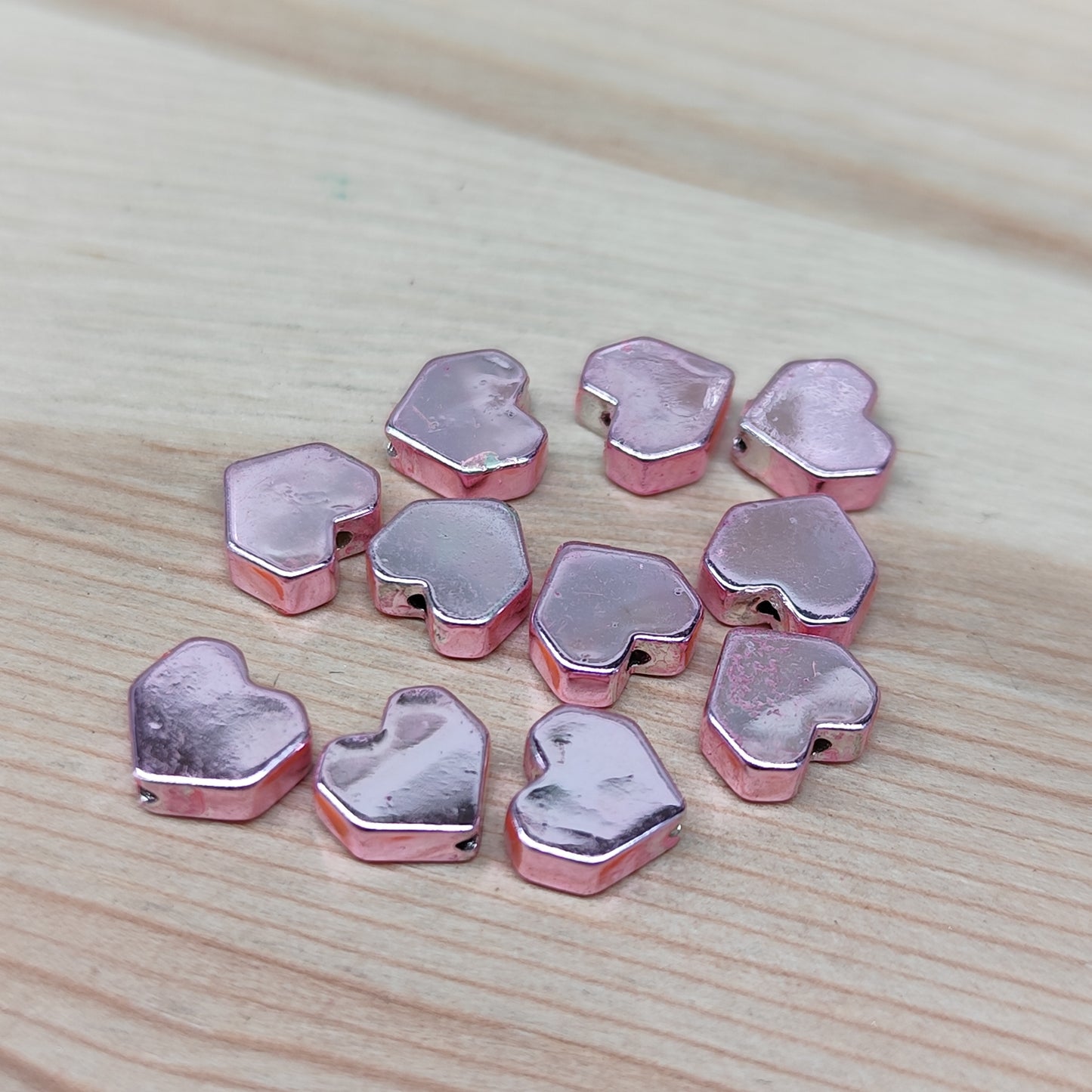 Hématite coeur rose – 7 mm – lot de 10