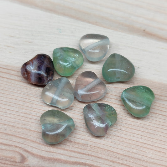 Fluorite coeur – perles naturelles 10 mm – lot de 8