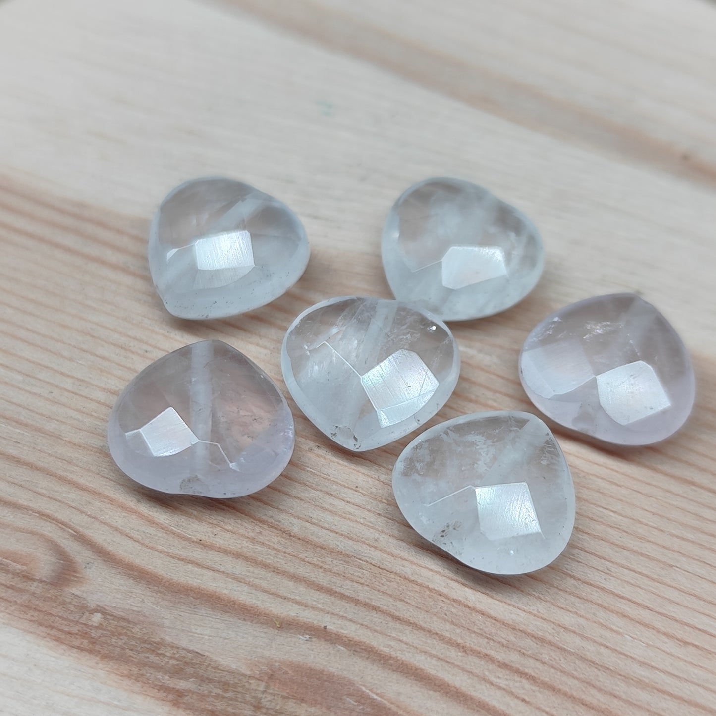 Quartz rose coeur facetté – perles naturelles 12 mm – lot de 6