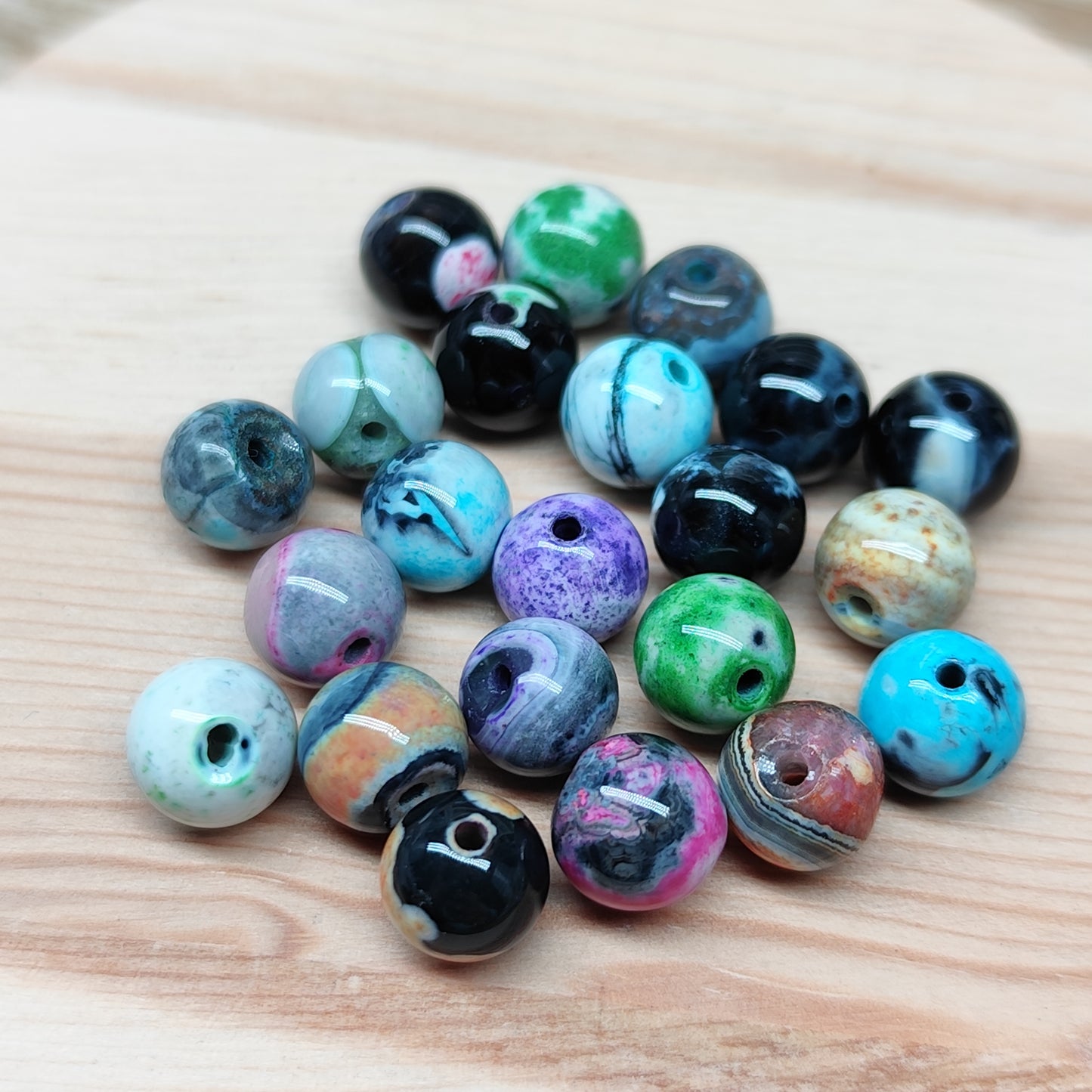 Agate Orca multicolores – perles naturelles teintées 8 mm – lot de 20