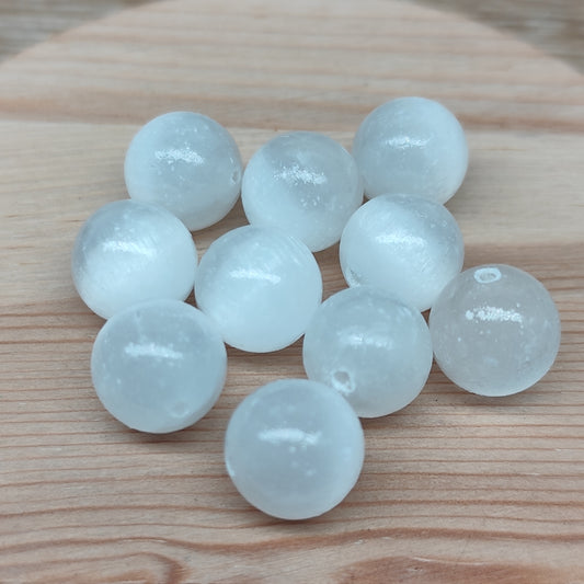Sélénite – perles naturelles 12 mm – lot de 10