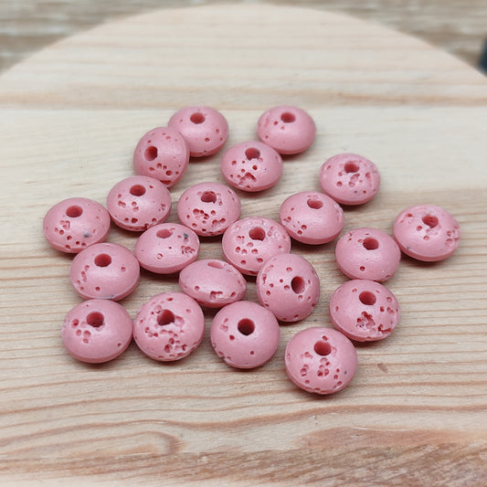 Pierre de lave forme donut rose – perles naturelles teintées 8 mm – lot de 20