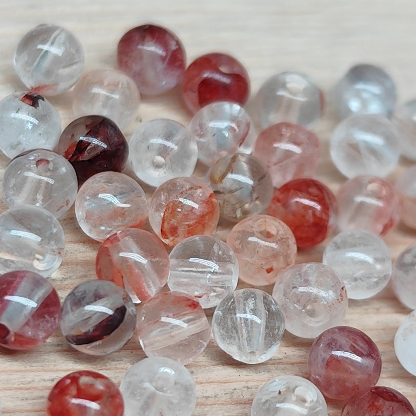 Quartz de feu – perles naturelles 4 mm – lot de 40