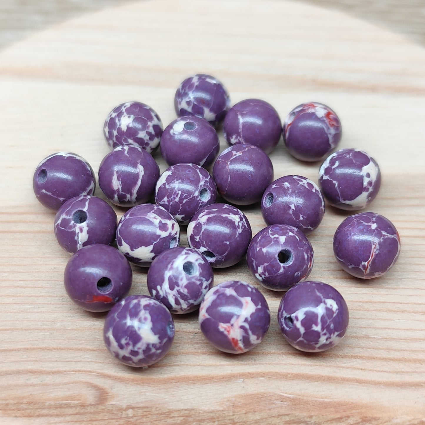 Jaspe violette – perles naturelles teintées 8 mm – lot de 20