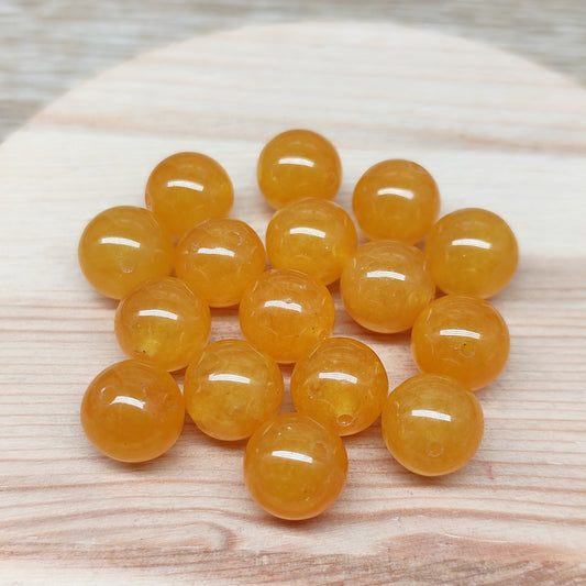 Calcédoine jaune orangé – perles naturelles teintées 10 mm – lot de 15