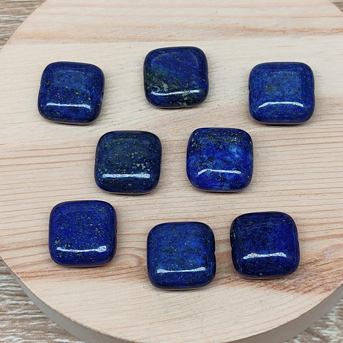Lapis lazuli forme carrée – perles naturelles 14 mm – lot de 8