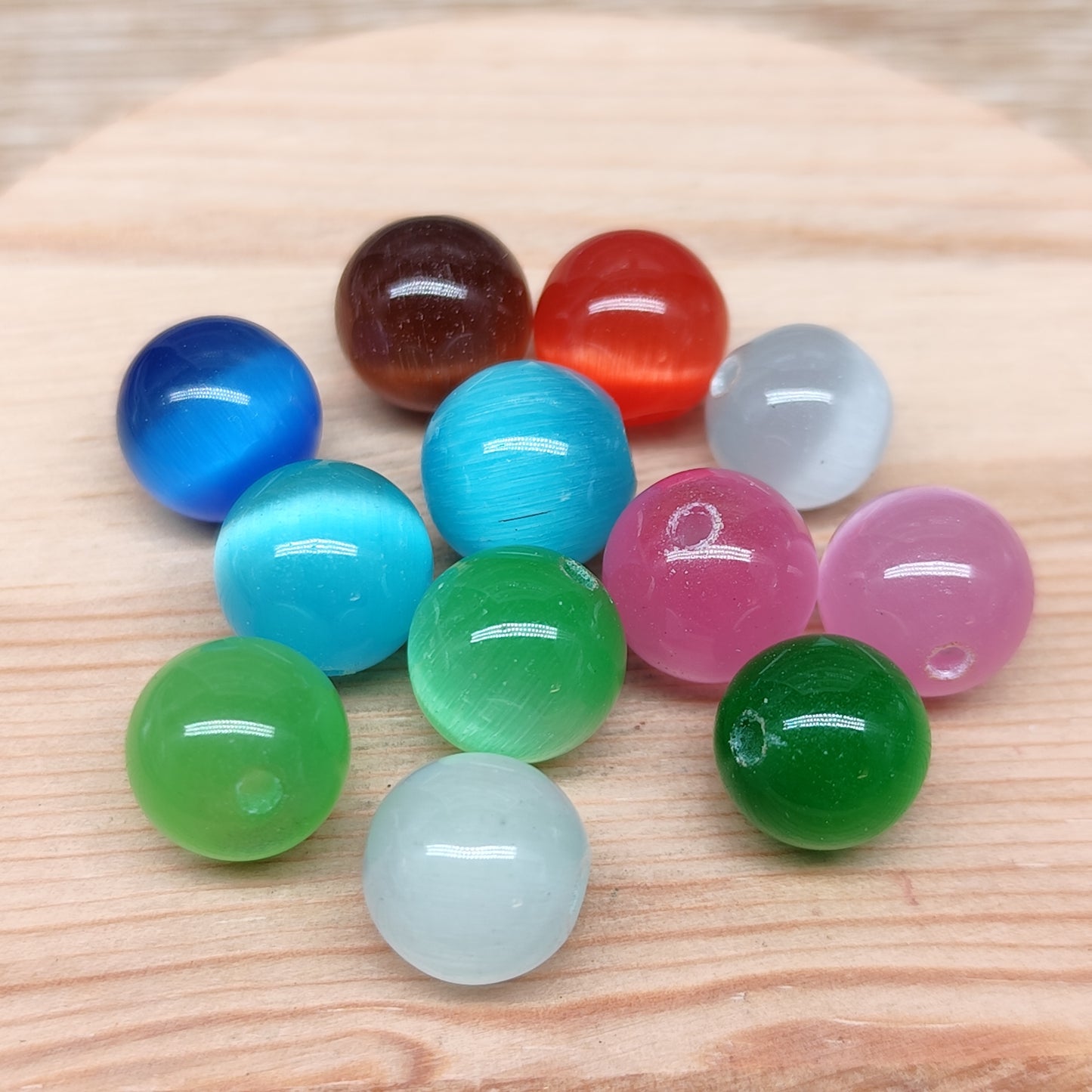 Perle œil de chat multicolore – perles synthétiques 11 mm – lot de 12