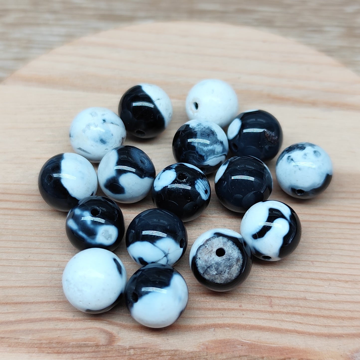 Agate orca noire – perles naturelles 10 mm – lot de 15