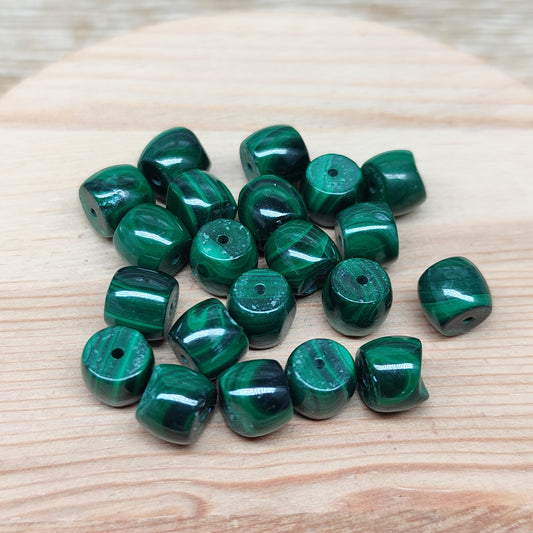 Malachite tonneau – perles naturelles 8 mm – lot de 20