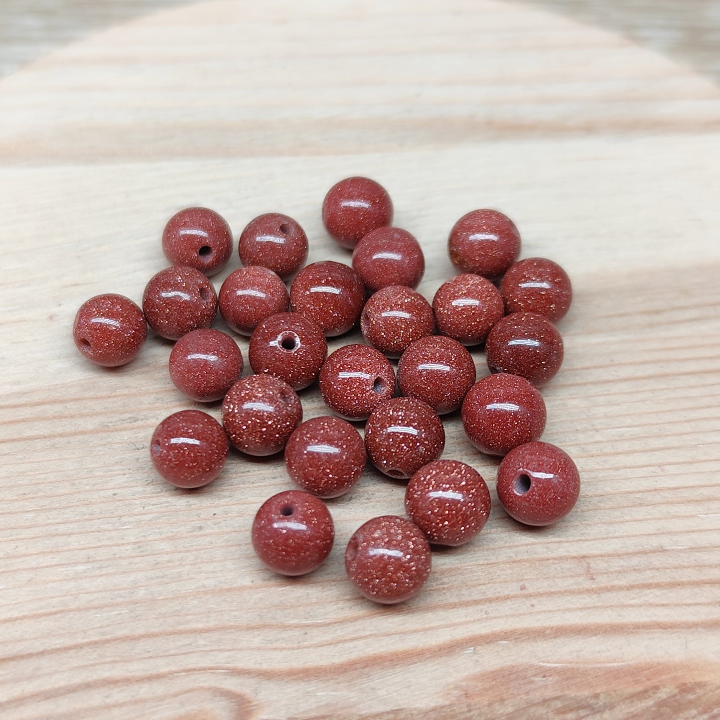 Pierre de sable doré – perles synthétiques 5,5 mm – lot de 30