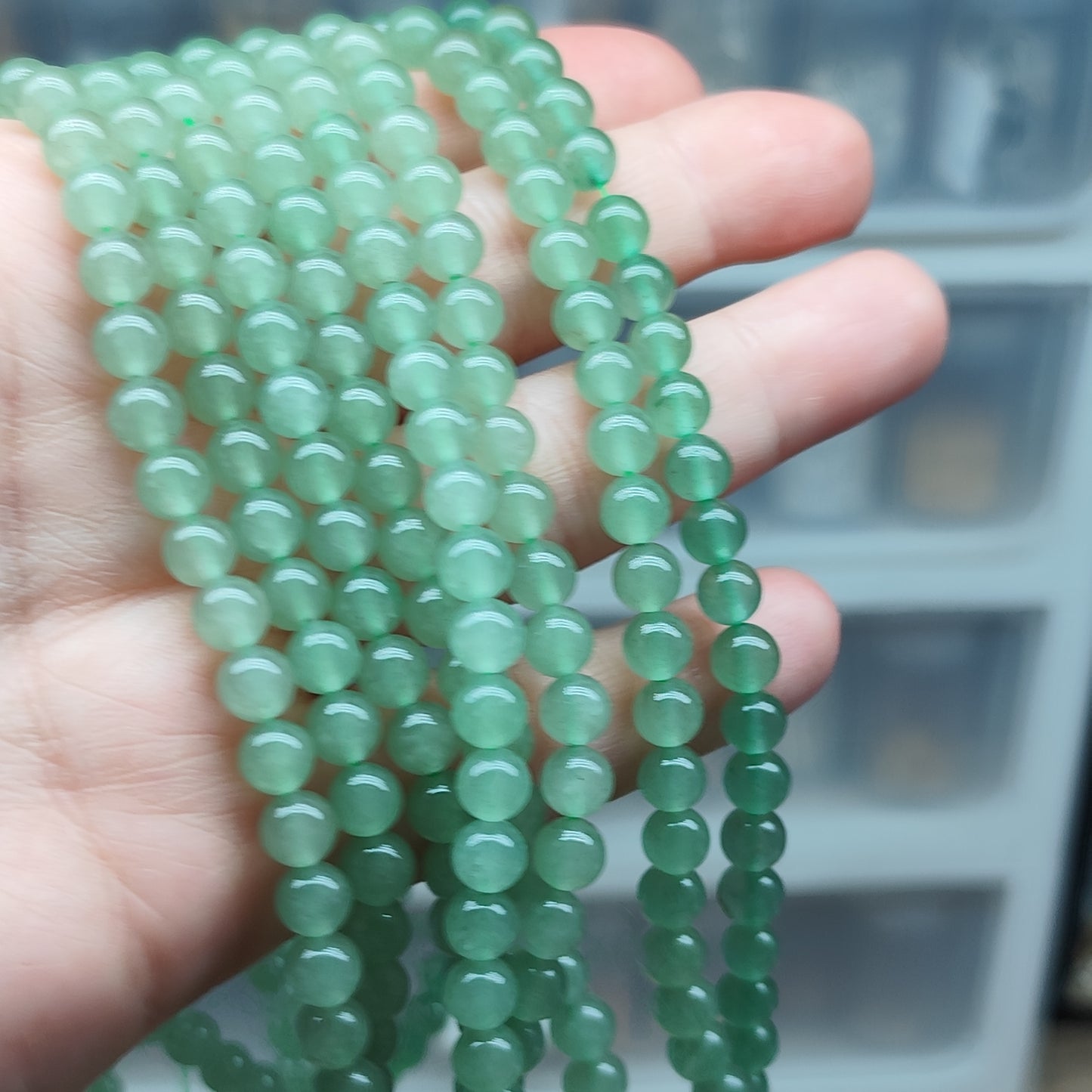 Aventurine verte – perles naturelles 6,5 mm – 1 fil entier