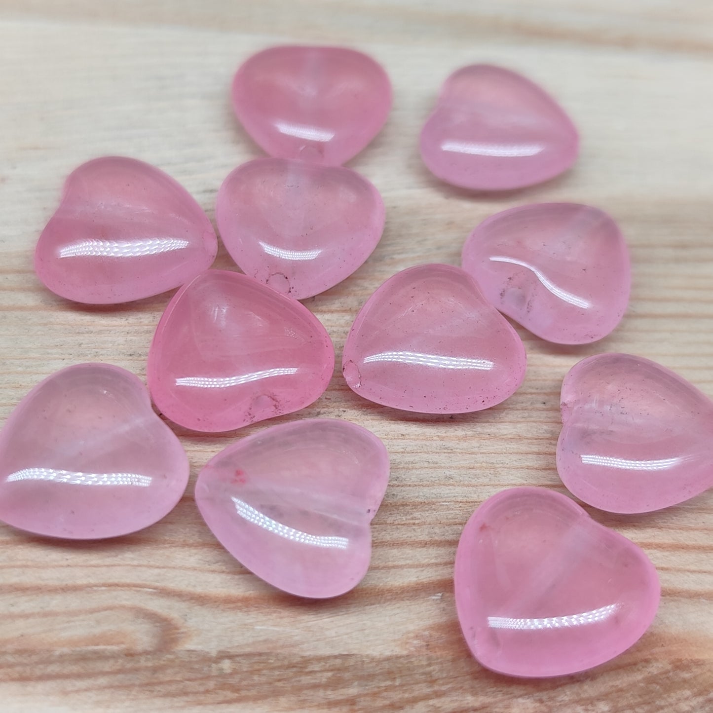 Quartzite rose coeur – perles naturelles teintées 12 mm – lot de 10
