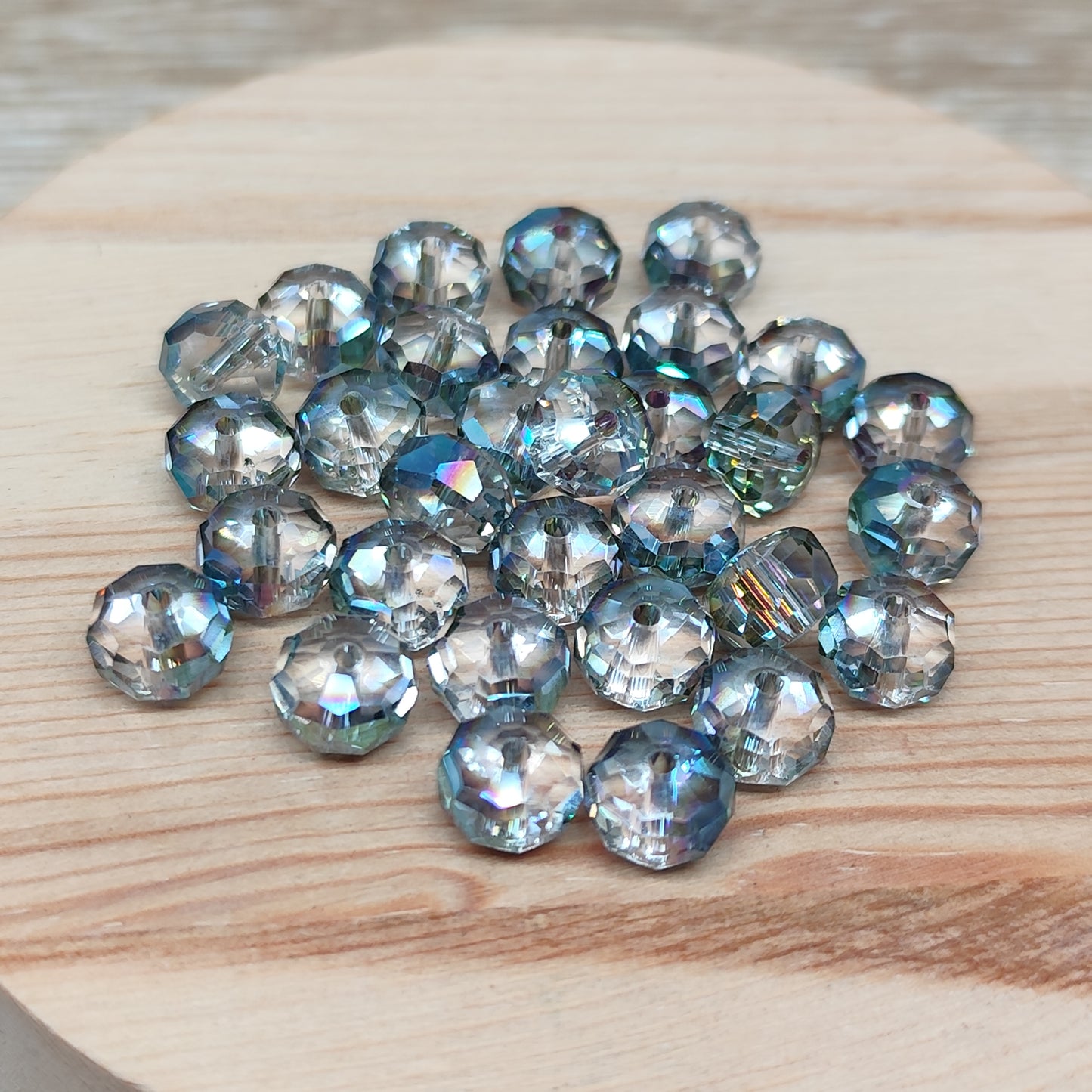 Perle plate verre facetté fumé irisé 7,5 mm – lot de 30