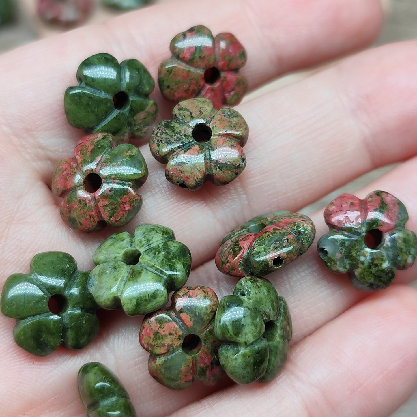 Unakite fleur – perle naturelle 14 mm – 1 pièce