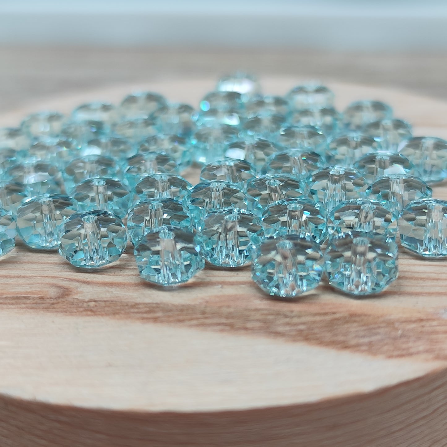 Perle plate verre facetté - 7,5 mm – lot de 50