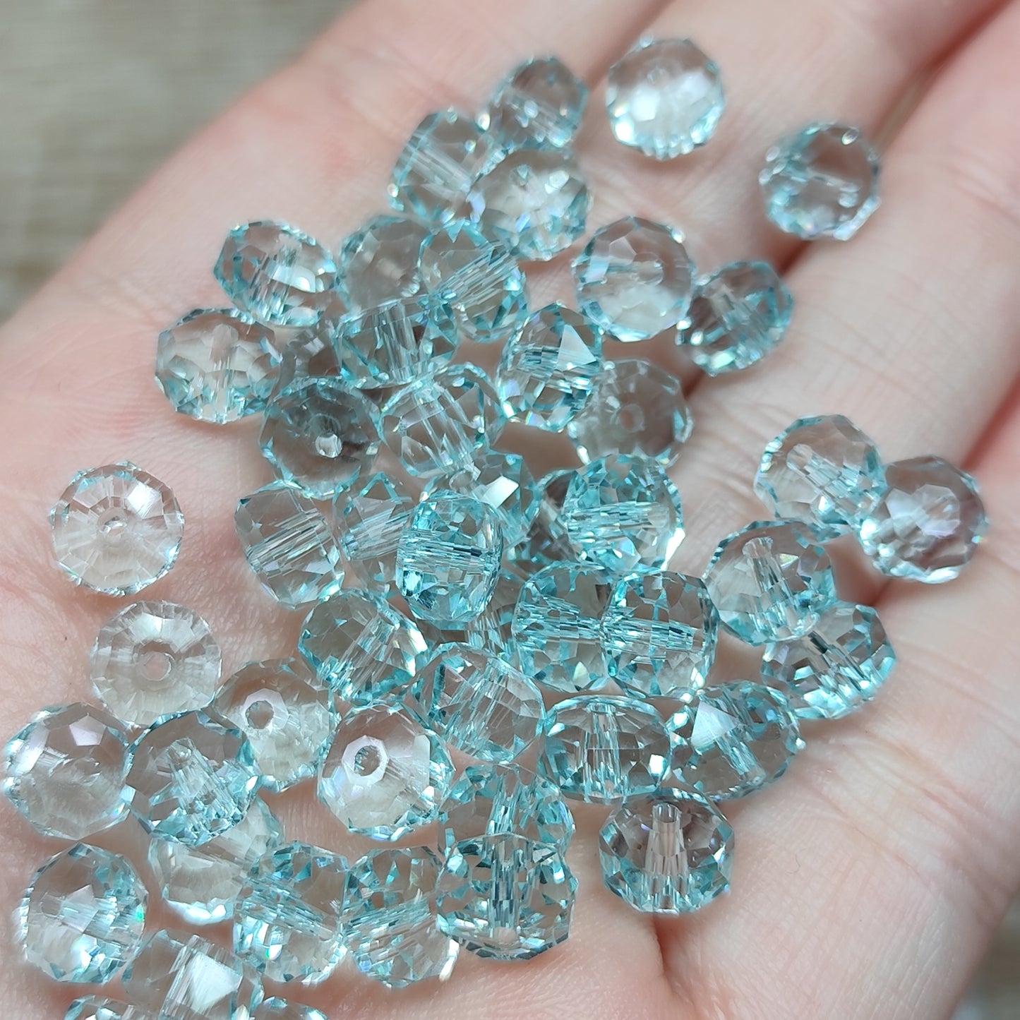 Perle plate verre facetté - 7,5 mm – lot de 50