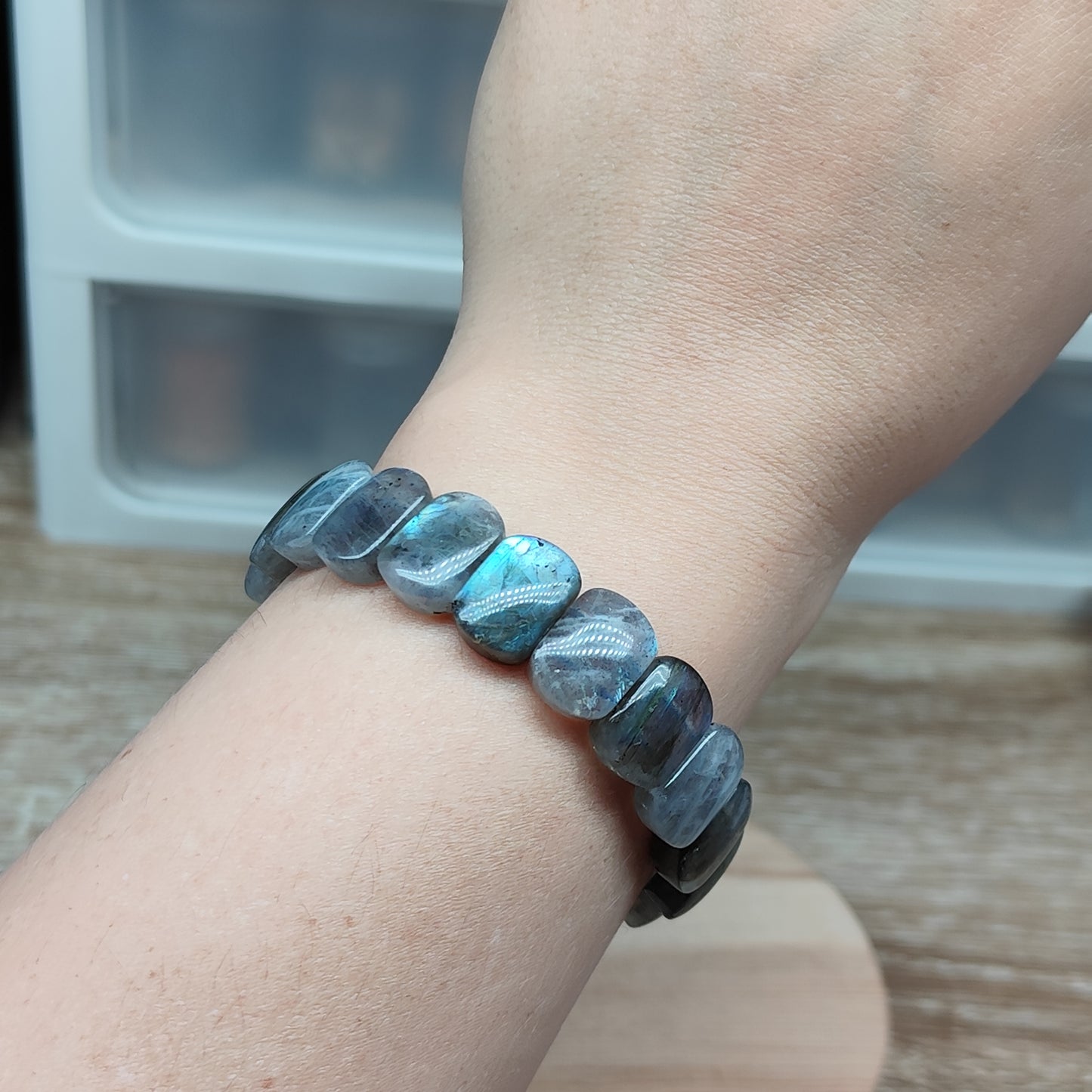 Labradorite - 17.5 cm