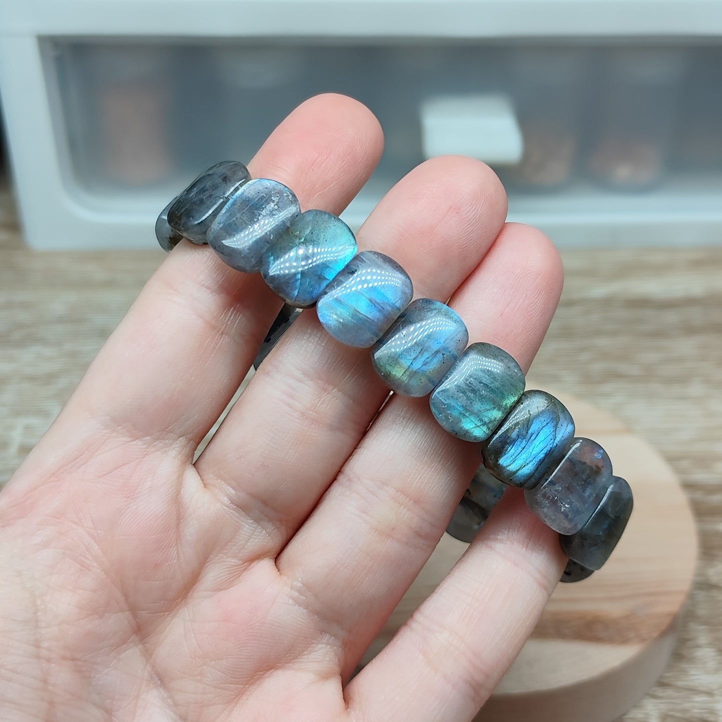Labradorite - 17.5 cm