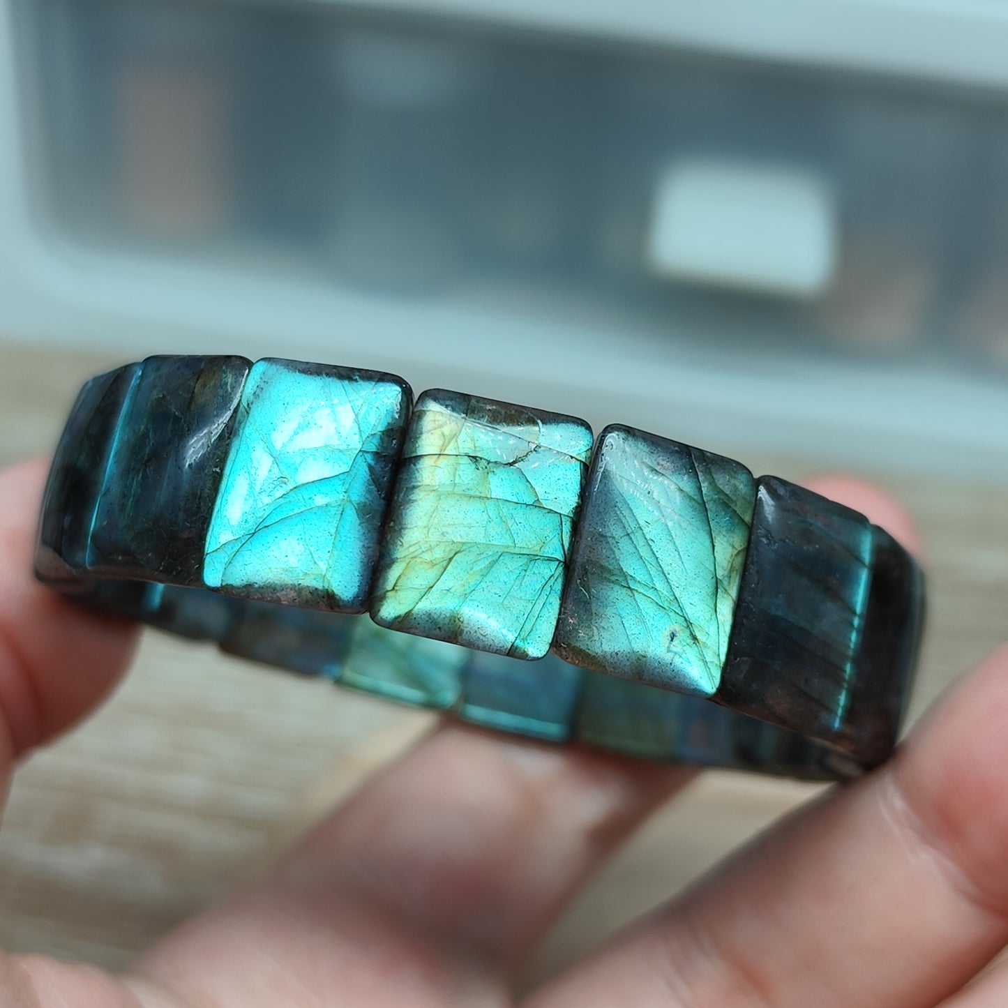 Labradorite (902V)