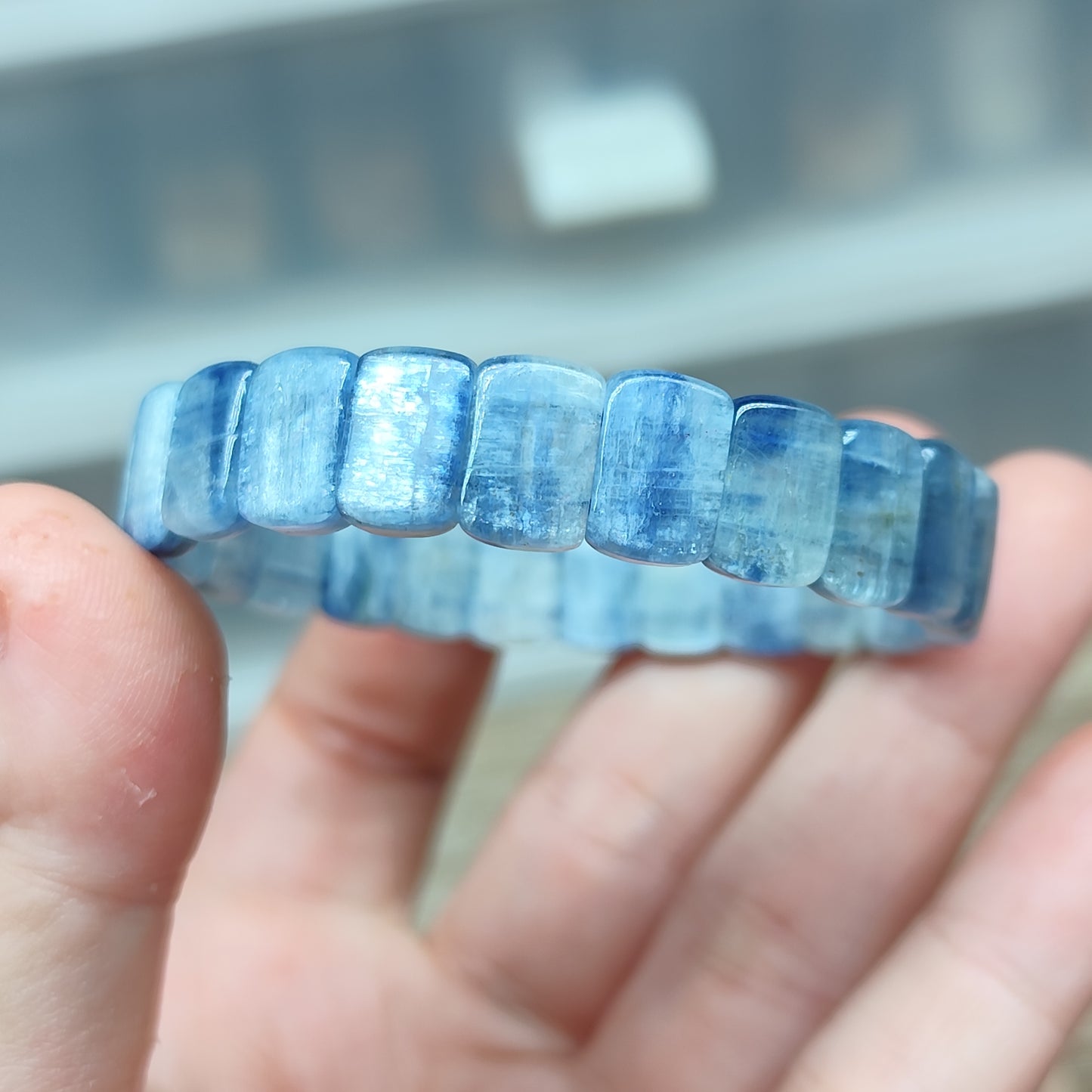 Cyanite 17 cm