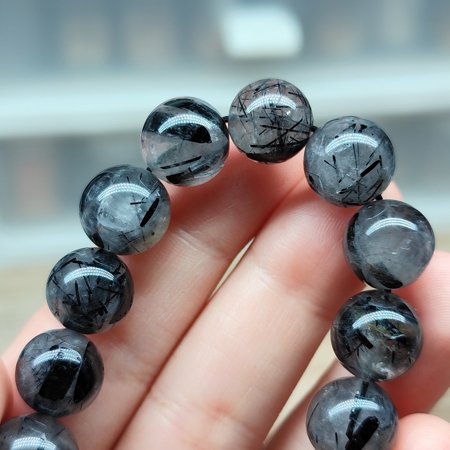 Quartz rutile noir - 18,5 cm