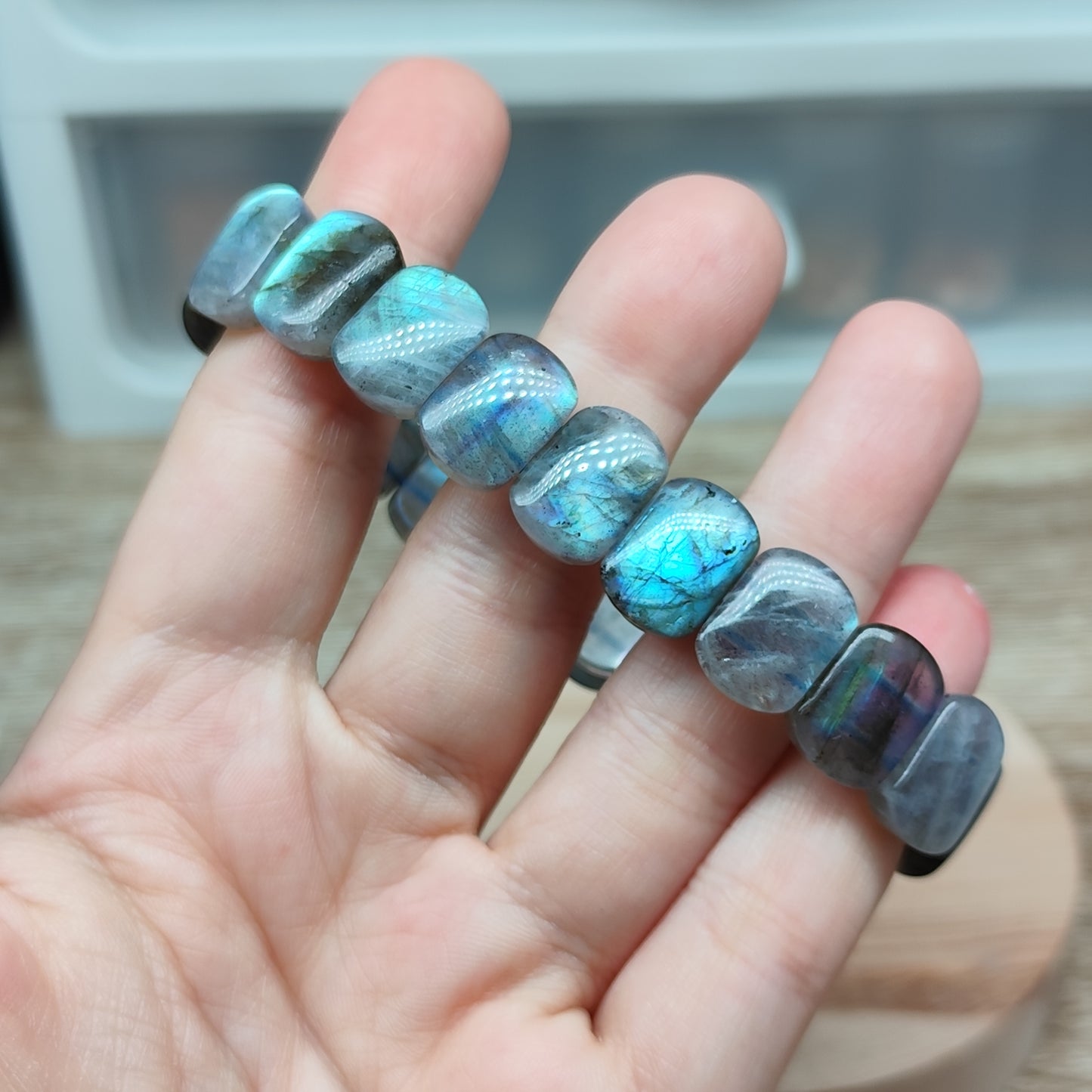 Labradorite - 17.5 cm